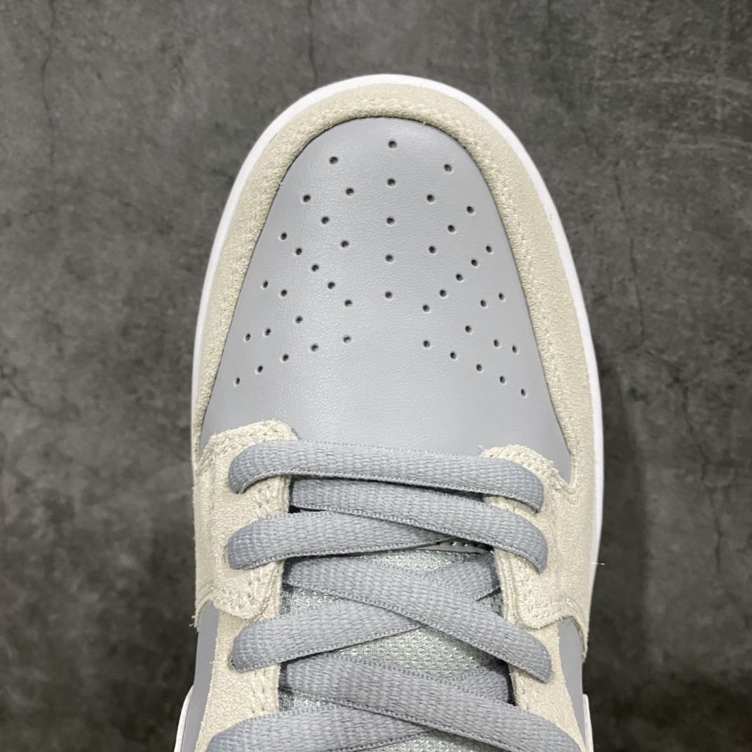 图片[5]-Top版本Dunk SB北极狐 原鞋开发 原材料打造无色差 全鞋电脑针车 品控质检清洁度到位 细节随意对比 所有材料均用最好 无需鼓吹 👊🏻 货号：AR0778-110 尺码：36 36.5 37.5 38 38.5 39 40 40.5 41 42 42.5 43 44 44.5 45 46-选品中心