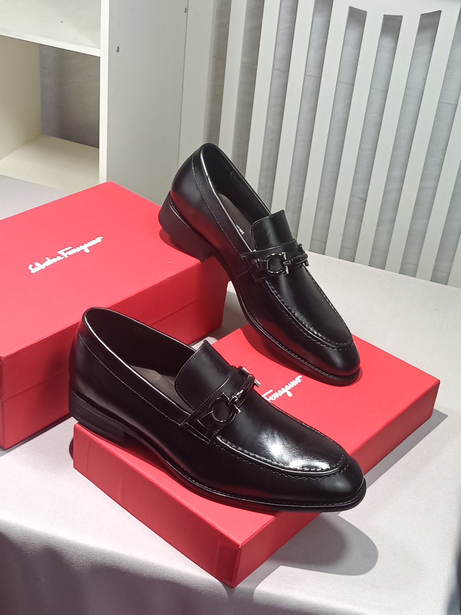 J0 原单品质品牌：Ferragamo菲拉格慕