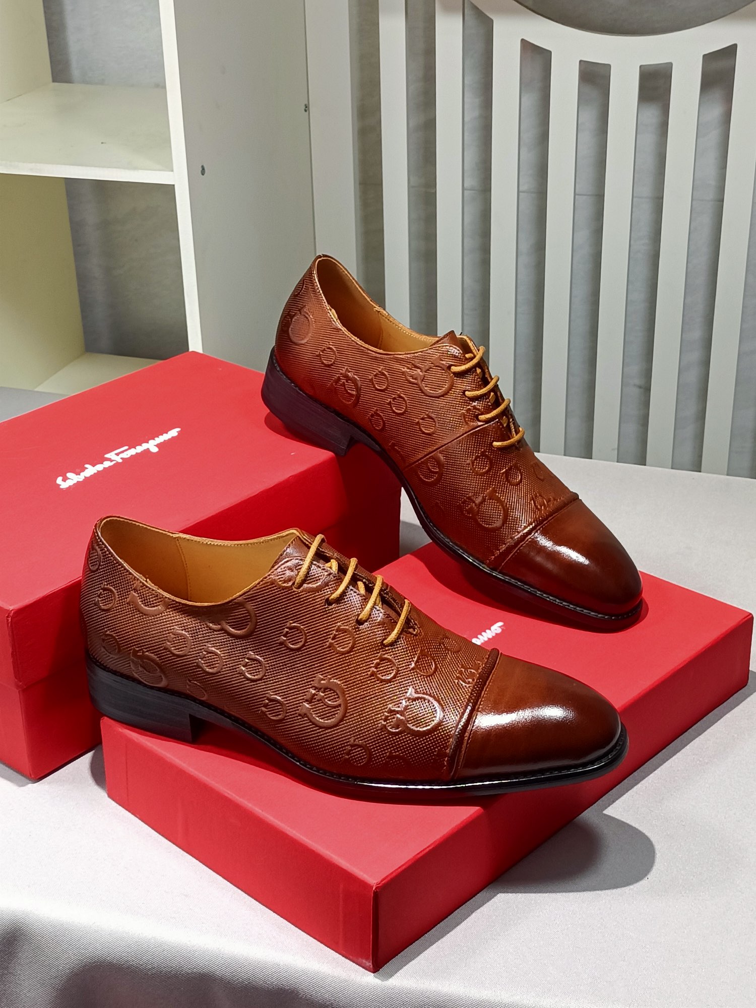 J0 原单品质品牌：Ferragamo菲拉格慕