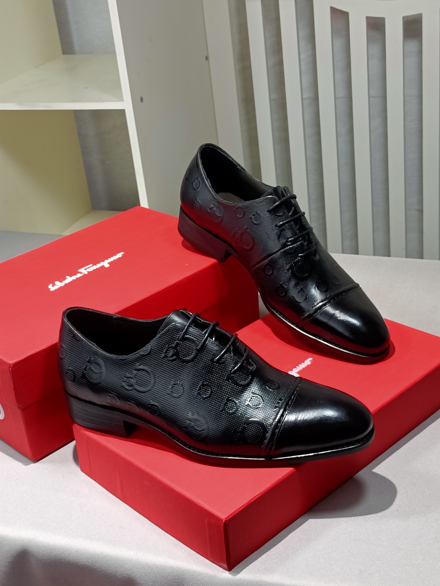 J0 原单品质品牌：Ferragamo菲拉格慕