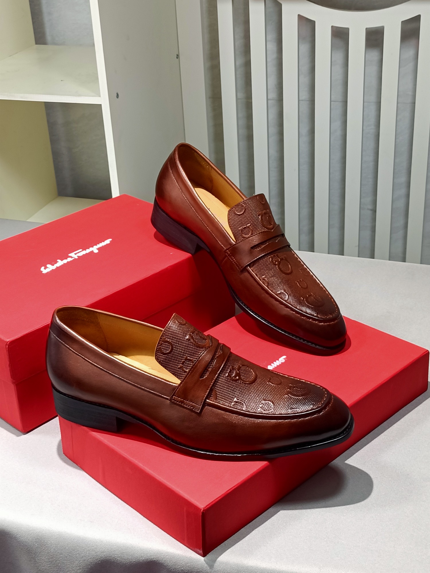 J0 原单品质品牌：Ferragamo菲拉格慕