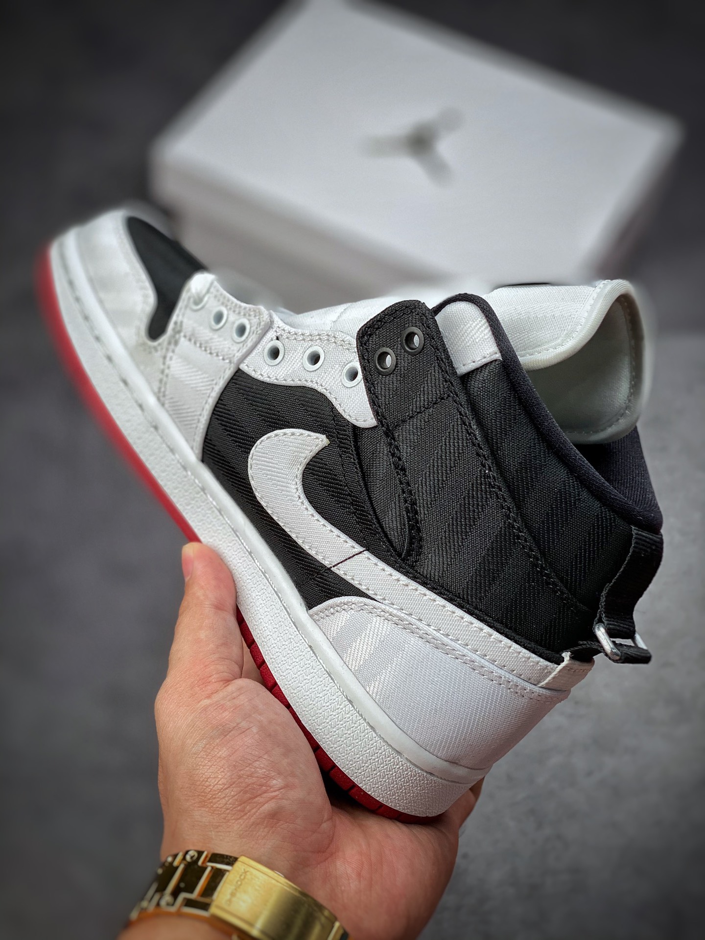 260 Air Jordan 1 Mid 白黑红 市面唯一正确版本 DD9338-016