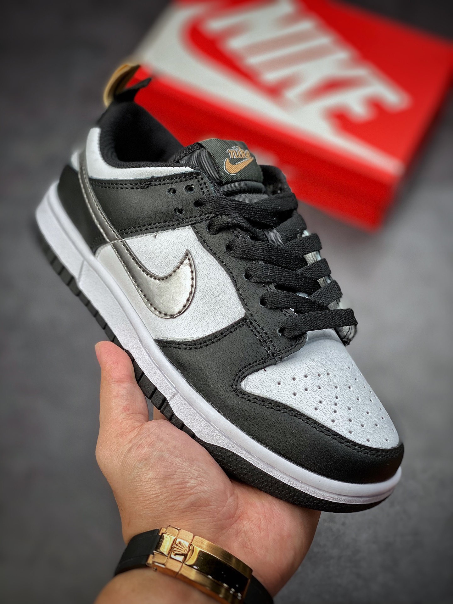 240 Nike SB Dunk Low prm 金银熊猫SB扣碎篮板时尚休闲板鞋 DH9764-001