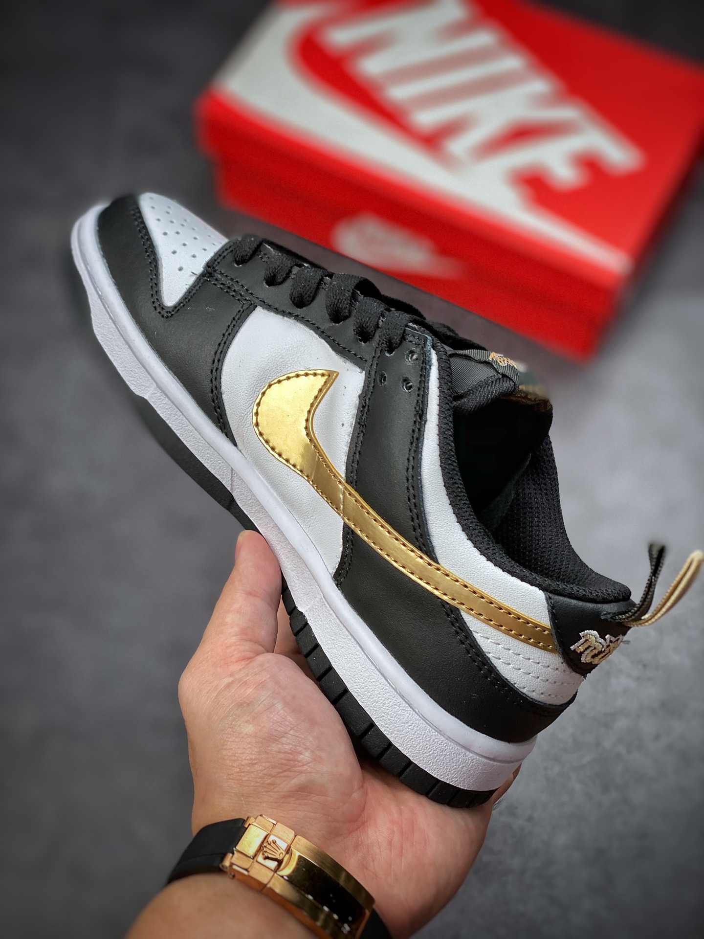 240 Nike SB Dunk Low prm 金银熊猫SB扣碎篮板时尚休闲板鞋 DH9764-001