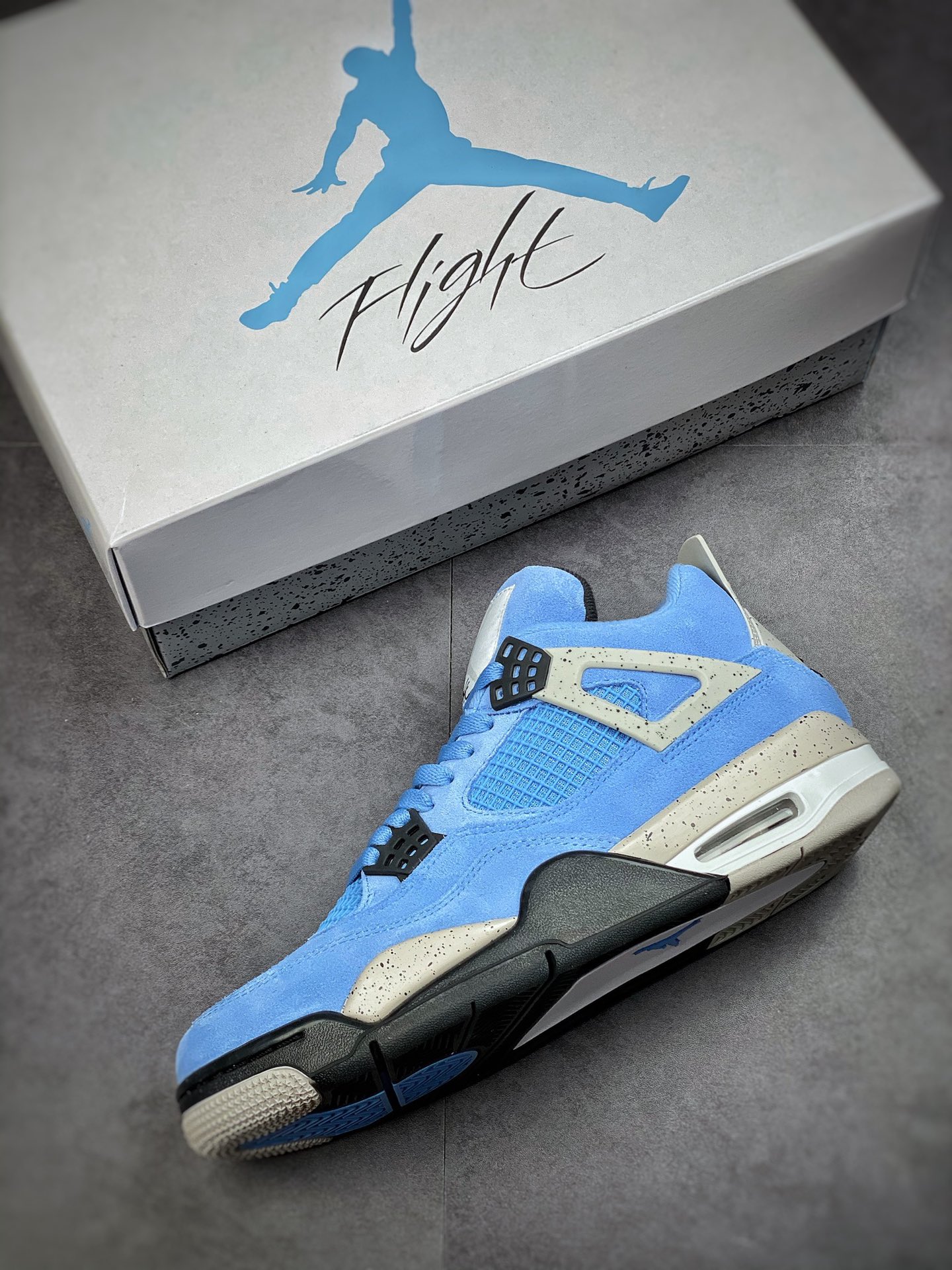 450 #纯原大厂出品 Air Jordan AJ4 SE “University Blue” 大学蓝 CT8527-400