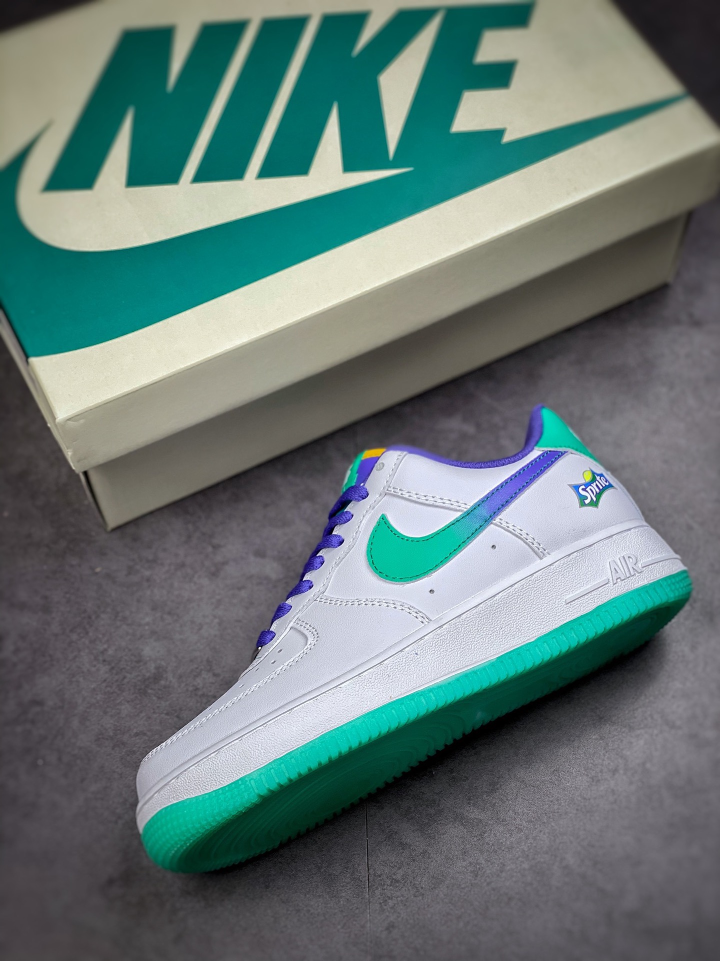 240 Nike Air Force 1 Low 07 ”Sprite” 雪碧限定 BS8873-806