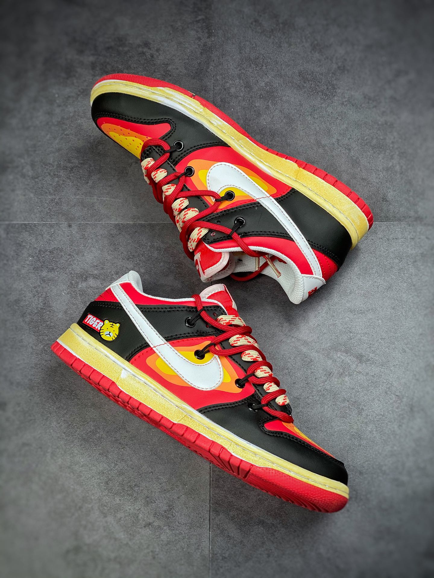 190 Futura x Nike Dunk Low SB联名 解构绑带滑板鞋 DD1503-020