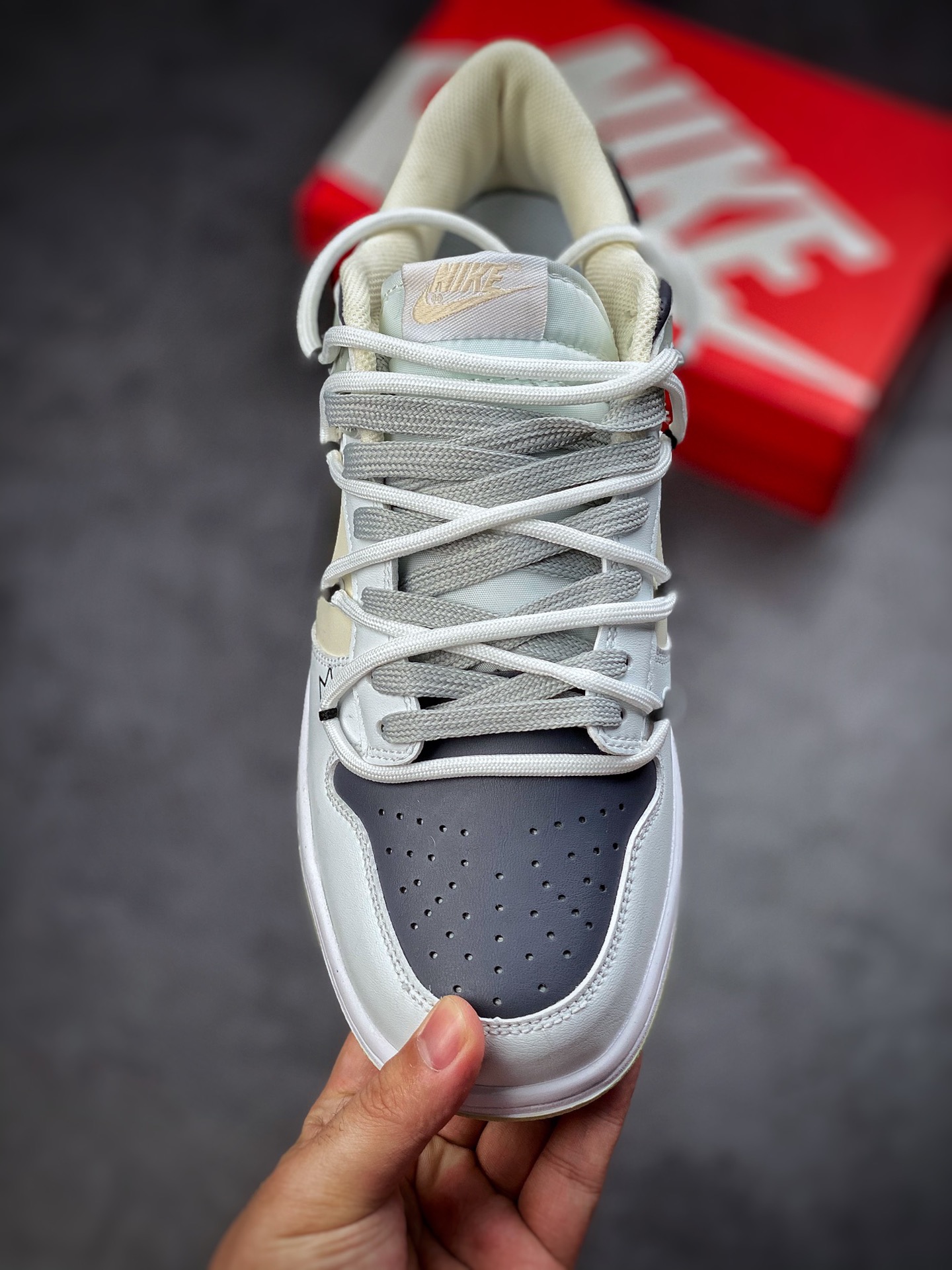 190 Futura x Nike Dunk Low SB联名 解构绑带滑板鞋DD3363-002