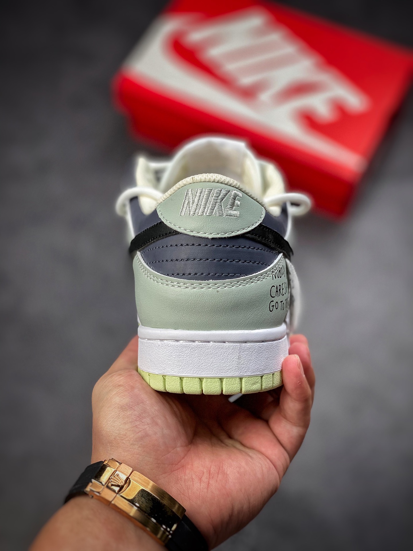 190 Futura x Nike Dunk Low SB联名 解构绑带滑板鞋DD3363-002
