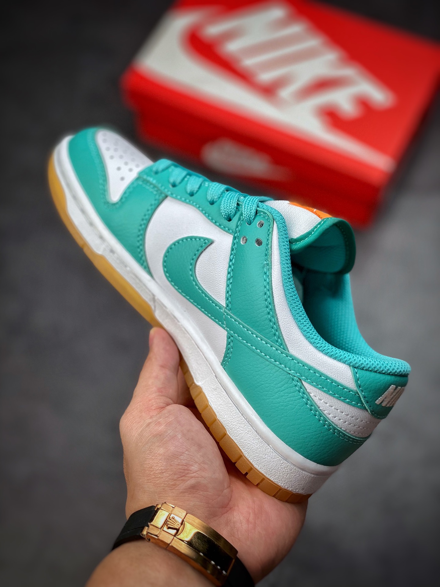 300 Nike Dunk SB Low 水鸭蒂芙尼 原装头层材料 DV2190-100