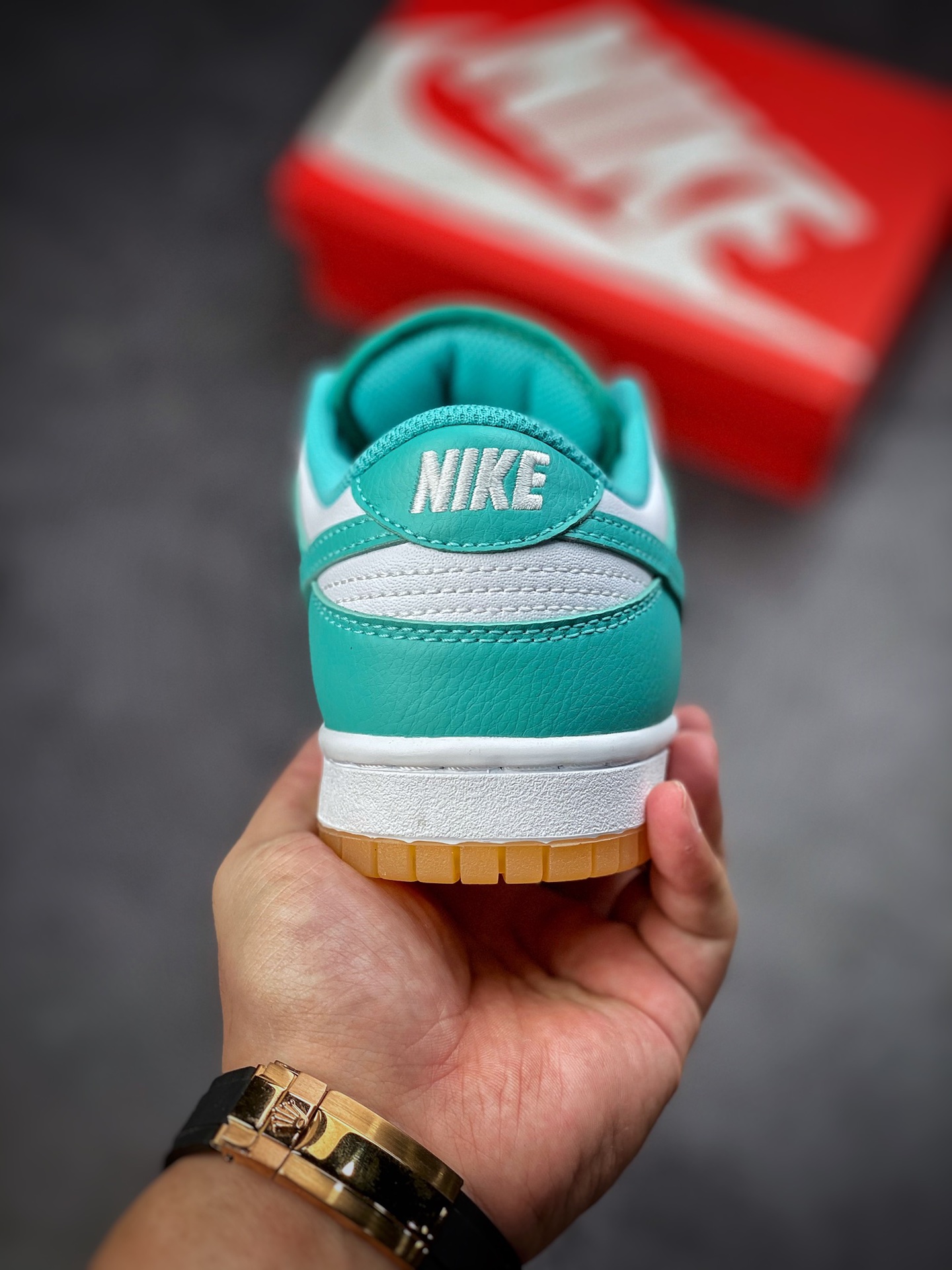 300 Nike Dunk SB Low 水鸭蒂芙尼 原装头层材料 DV2190-100