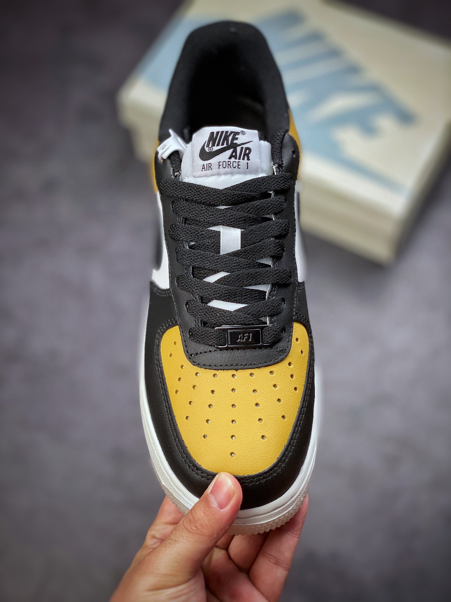 220 Nike Air Force 1 Low 07 米白黑黄 CJ8899-111