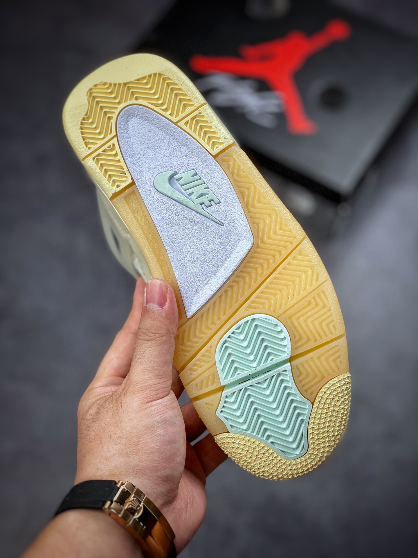 240 Off-White x Air Jordan AJ4 Retro”Cream/Sail”“OW联名白帆” CV9388-100