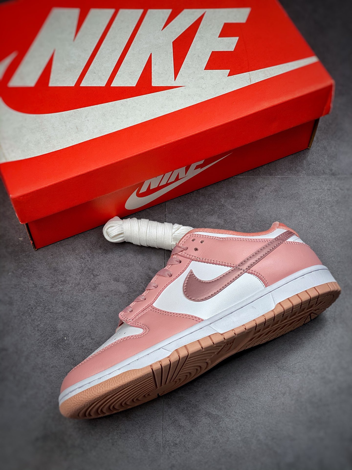 220 Nike Dunk Low GS “Pink Velvet” 粉丝绒 史诗福利 DO6485-600