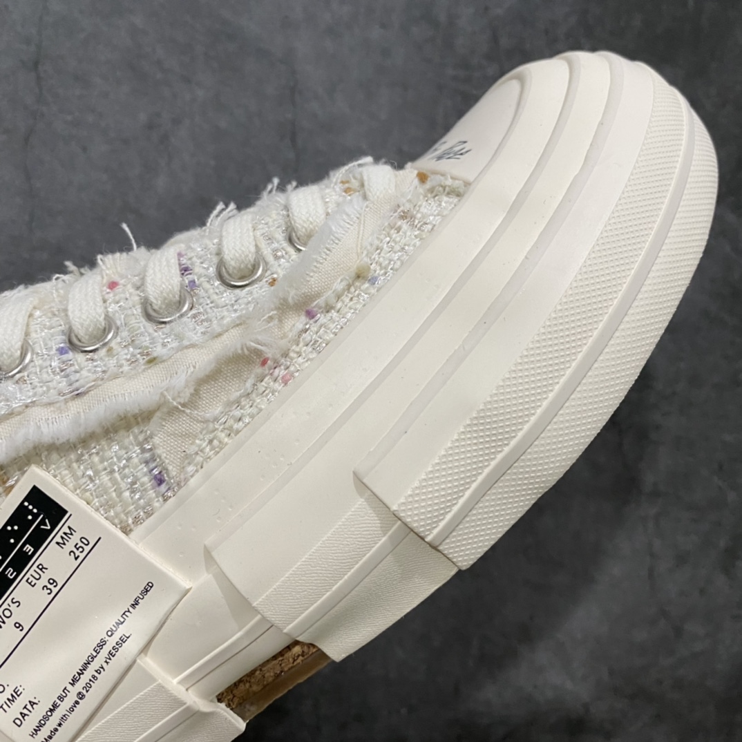 图片[6]-xVESSEL G.O.P. Low 吴建豪主理品牌 解构重叠厚底软木低帮硫化板鞋 小香风 原鞋数据开发 终端优势供应 当前市售最高版本 正确半贴合鞋标工艺 正确鞋头上翘整体楦型 紫外光变色效果 原厂12蛊司厚实舒适帆布面料 流苏做旧复古效果 支持NFC网页编码识别 升级厚实木塞内底 纯手工贴合多重围条硫化工艺 市售最强品质 实拍即所得 秒杀市场所有版本 随意对比 尺码：35 36 37 38 39 40 41 42 43 44 45-选品中心