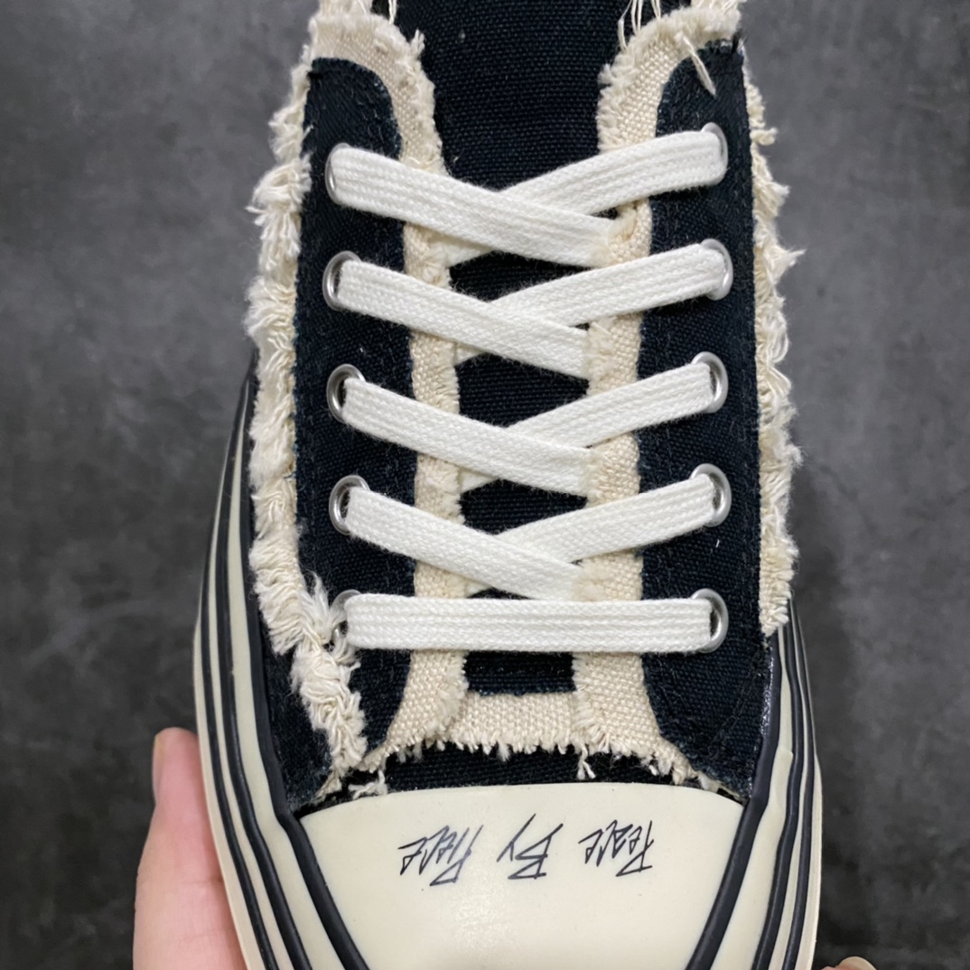 图片[6]-xVESSEL G.O.P. Low 吴建豪主理品牌 解构重叠厚底软木低帮硫化板鞋 黑色半拖 原鞋数据开发 终端优势供应 当前市售最高版本 正确半贴合鞋标工艺 正确鞋头上翘整体楦型 紫外光变色效果 原厂12蛊司厚实舒适帆布面料 流苏做旧复古效果 支持NFC网页编码识别 升级厚实木塞内底 纯手工贴合多重围条硫化工艺 市售最强品质 实拍即所得 秒杀市场所有版本 随意对比 尺码：35 36 37 38 39 40 41 42 43 44 45-选品中心