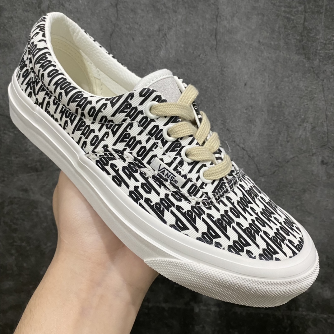图片[3]-渠道纯原版本Fear Of God x Vans 万斯 Era 95 Reissue 恐惧上帝 FOG超限量联名 耗时两个月开发 原厂整套流水线代工出货 品质毋庸置疑 匠心打造 高端市场专供 懂货的老铁 拿在手上便知高低 尺码：35 36 36.5 37 38 38.5 39 40 40.5 41 42.5 43 44 44.5 45 46-选品中心