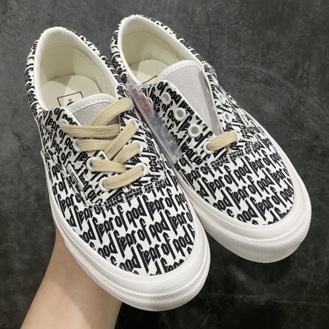 图片[8]-渠道纯原版本Fear Of God x Vans 万斯 Era 95 Reissue 恐惧上帝 FOG超限量联名 耗时两个月开发 原厂整套流水线代工出货 品质毋庸置疑 匠心打造 高端市场专供 懂货的老铁 拿在手上便知高低 尺码：35 36 36.5 37 38 38.5 39 40 40.5 41 42.5 43 44 44.5 45 46-选品中心