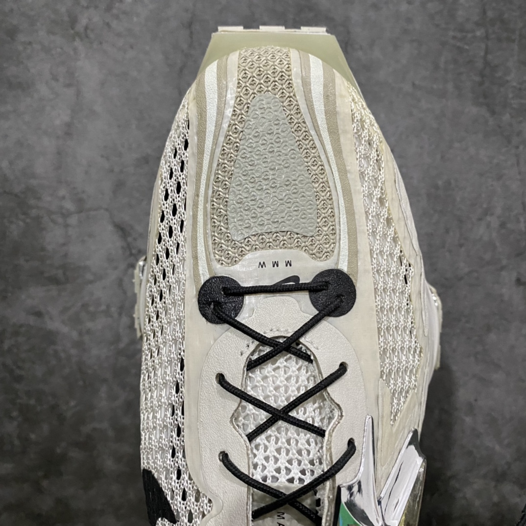 图片[6]-莞顶纯原版全码补货 未来战靴 重磅联乘 马修·M·威廉姆斯主理设计师品牌 Matthew M. Williams/MMW x Nike Zoom 004\”Stone\”004代机能坦克履带老爹厚底休闲运动跑步鞋 原楦原纸版数据开发版型 高韧度聚酯纤维针织轻盈透气鞋面材质 全掌TPU建构中板 中底嵌入双层EVA泡沫缓震物料 前掌嵌入两个Zoom Air纤维缓震单元 天价成本原档案8层模具组合鞋底 再次刷新大家对于鞋款外形的认知重型坦克硬核机能。 货号：CU0676-200 尺码：36 36.5 37.5 38 38.5 39 40 41 42 42.5 43 44 44.5 45-选品中心