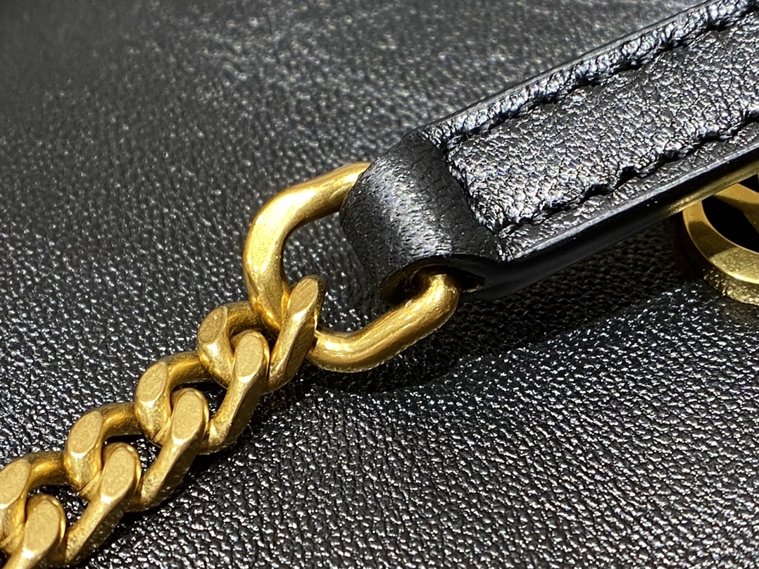 YSL 𝐌𝐢𝐧𝐢 𝐍𝐨𝐥𝐢𝐭𝐚 复古翻盖包 672738黑色