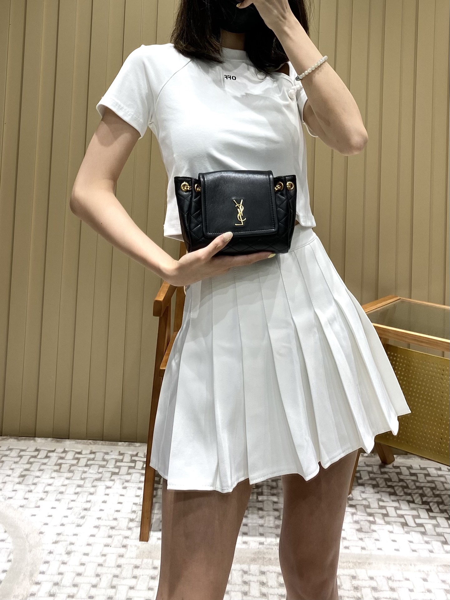 YSL 𝐌𝐢𝐧𝐢 𝐍𝐨𝐥𝐢𝐭𝐚 复古翻盖包 672738黑色