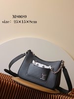 Louis Vuitton LV Marelle Bags Handbags Black Caramel White Epi Canvas Chains M80688