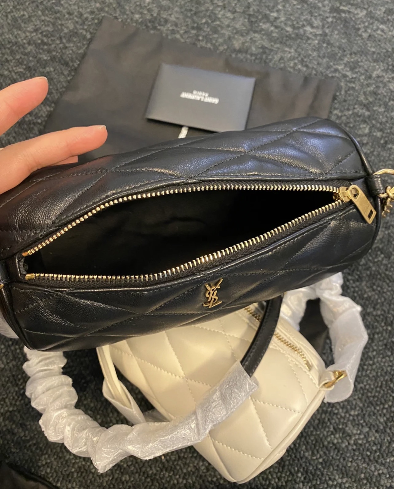 Saint laurent Ysl ๐ฆ๐๐๐ ่ฟทไฝ ๅ็ฎกๆ่ข 699703้ป่ฒ