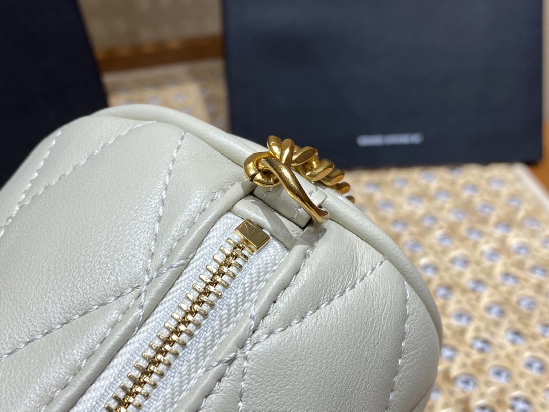 Saint laurent Ysl 𝗦𝗔𝗗𝗘 迷你圆管手袋 699703白色