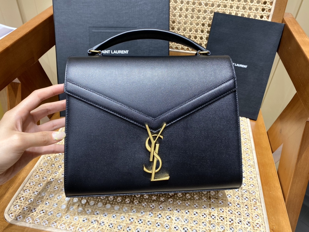 Saint Laurent Ysl CASSANDRA鱼子酱纹手拎包 578000黑色