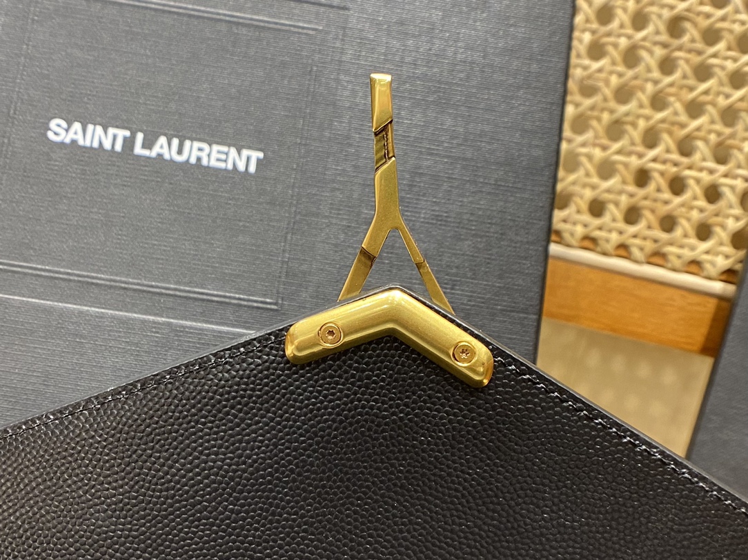 Saint Laurent Ysl CASSANDRA鱼子酱纹手拎包 578000黑色