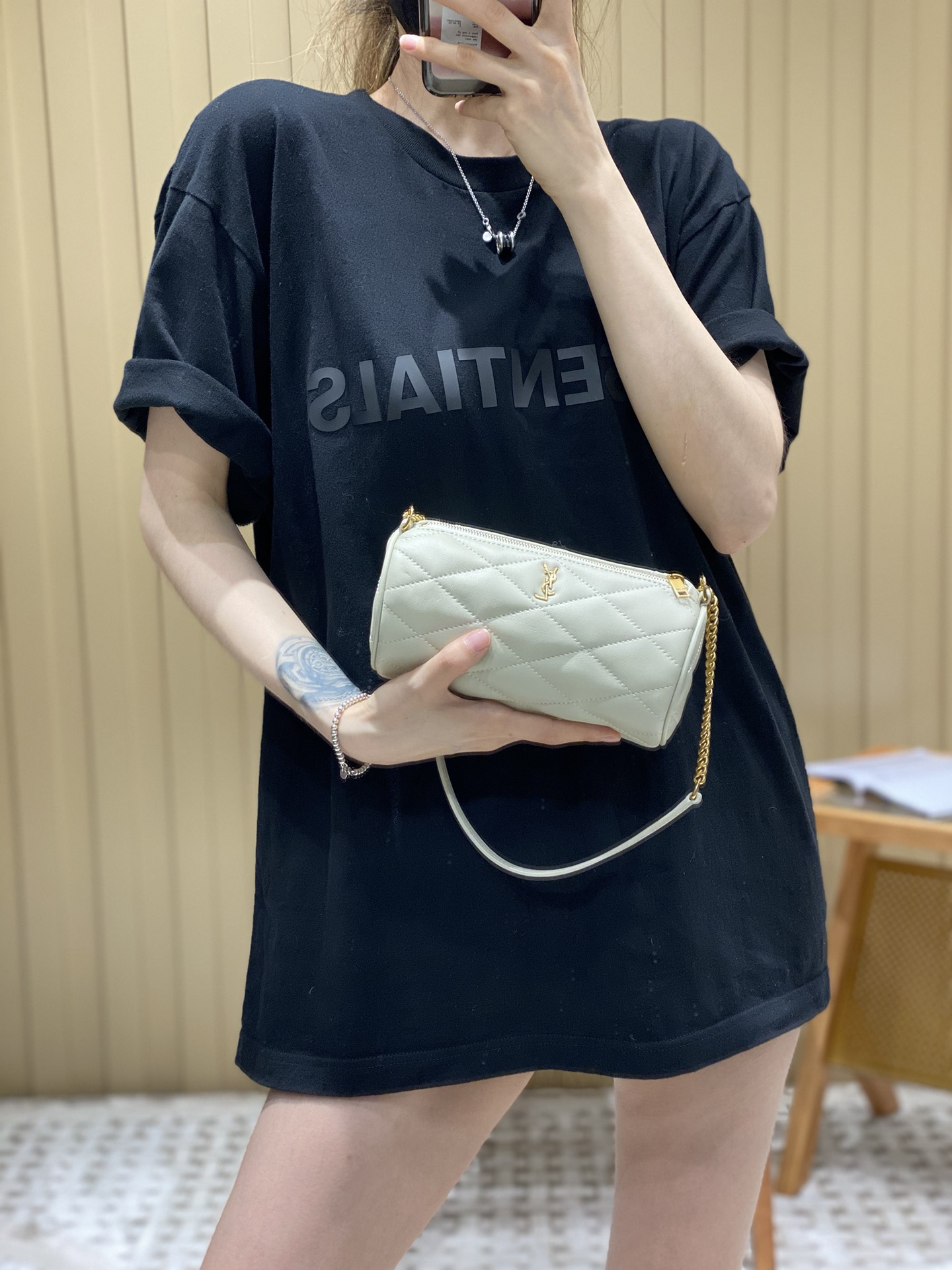 Saint laurent Ysl 𝗦𝗔𝗗𝗘 迷你圆管手袋 699703白色