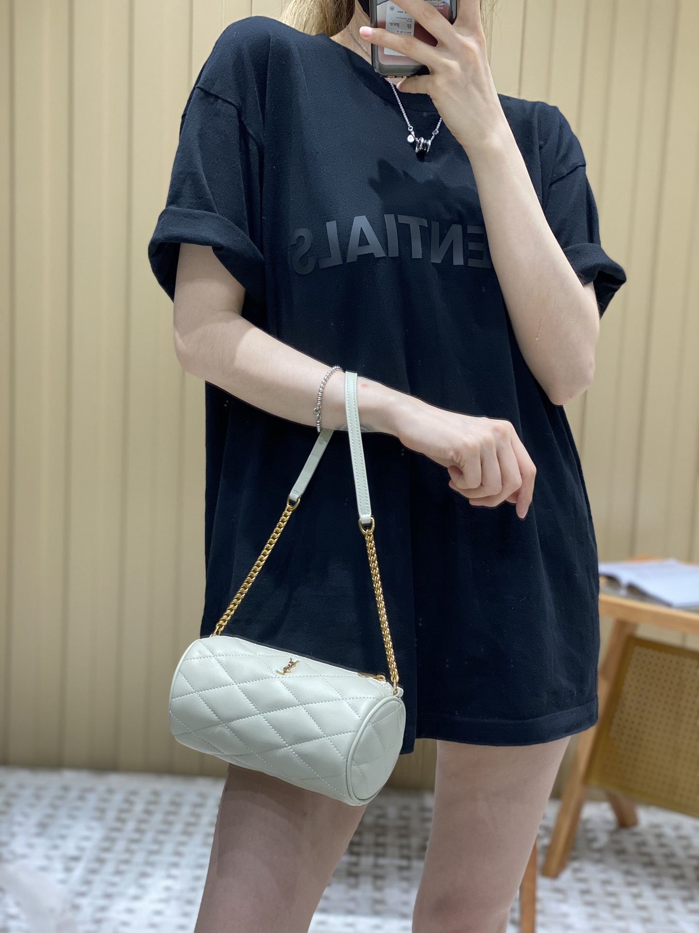Saint laurent Ysl 𝗦𝗔𝗗𝗘 迷你圆管手袋 699703白色