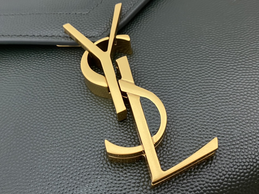Saint Laurent Ysl CASSANDRA鱼子酱纹手拎包 578000墨绿色