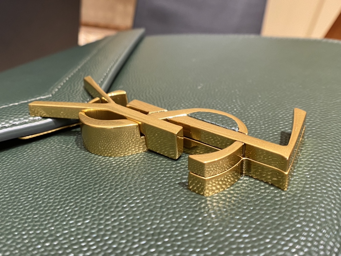 Saint Laurent Ysl CASSANDRA鱼子酱纹手拎包 578000墨绿色