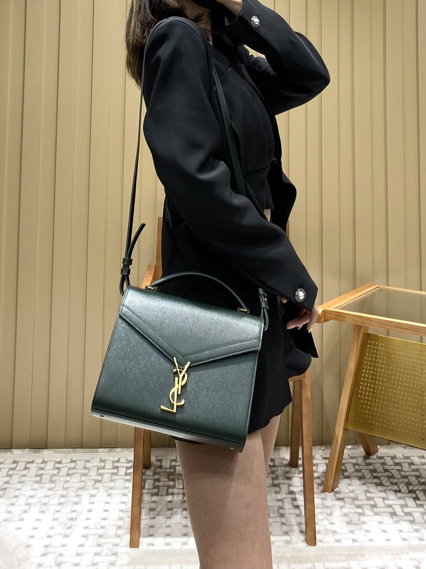 Saint Laurent Ysl CASSANDRA鱼子酱纹手拎包 578000墨绿色