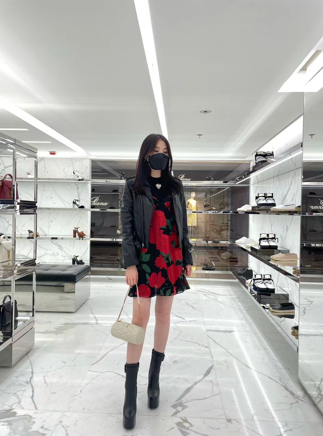 Saint laurent Ysl 𝗦𝗔𝗗𝗘 迷你圆管手袋 699703白色