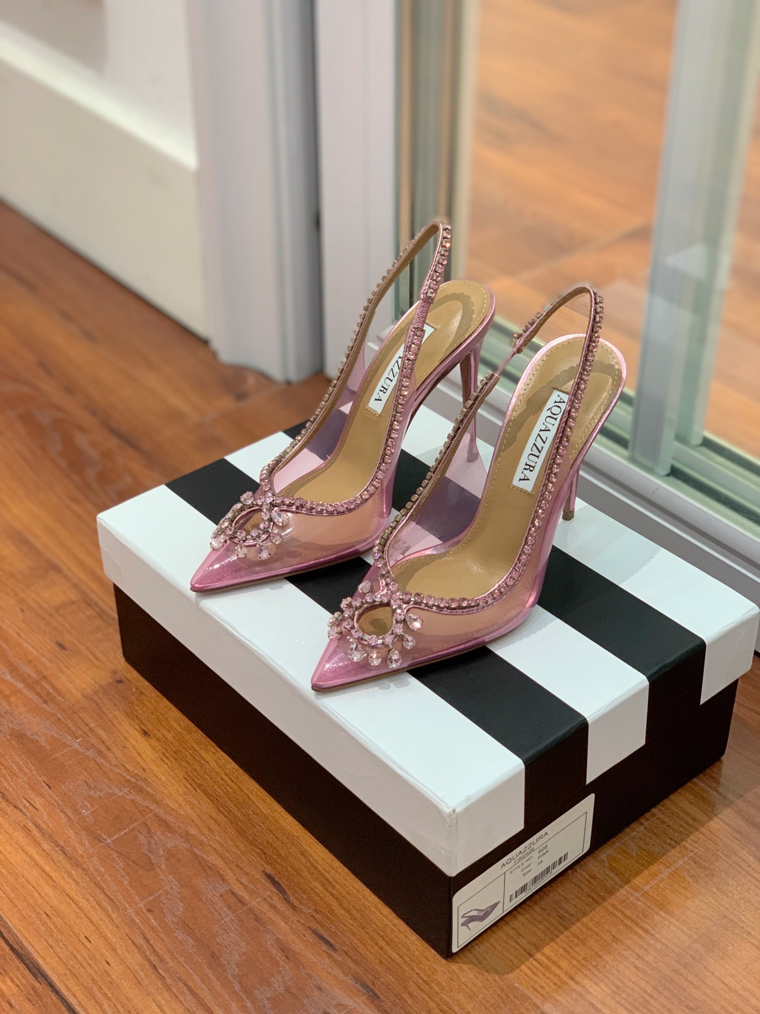 AQUAZZUR*透明水晶尖头凉鞋性