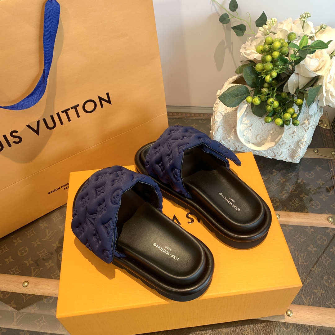 LV/路易威登   1v驴牌|𝟐𝟎𝟐𝟐春夏浮雕厚底 魔术贴拖鞋