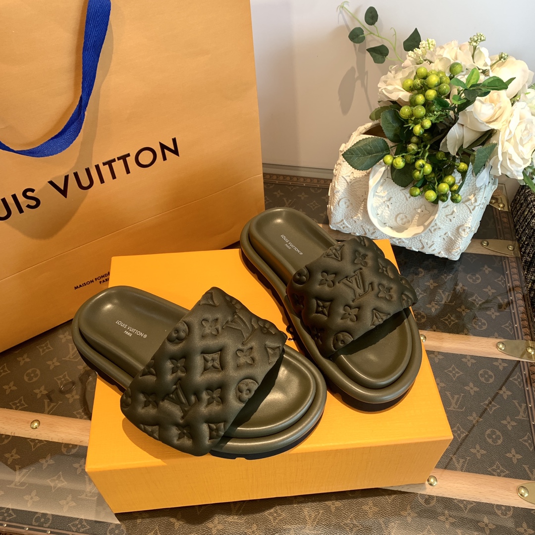 LV/路易威登   1v驴牌|𝟐𝟎𝟐𝟐春夏浮雕厚底 魔术贴拖鞋