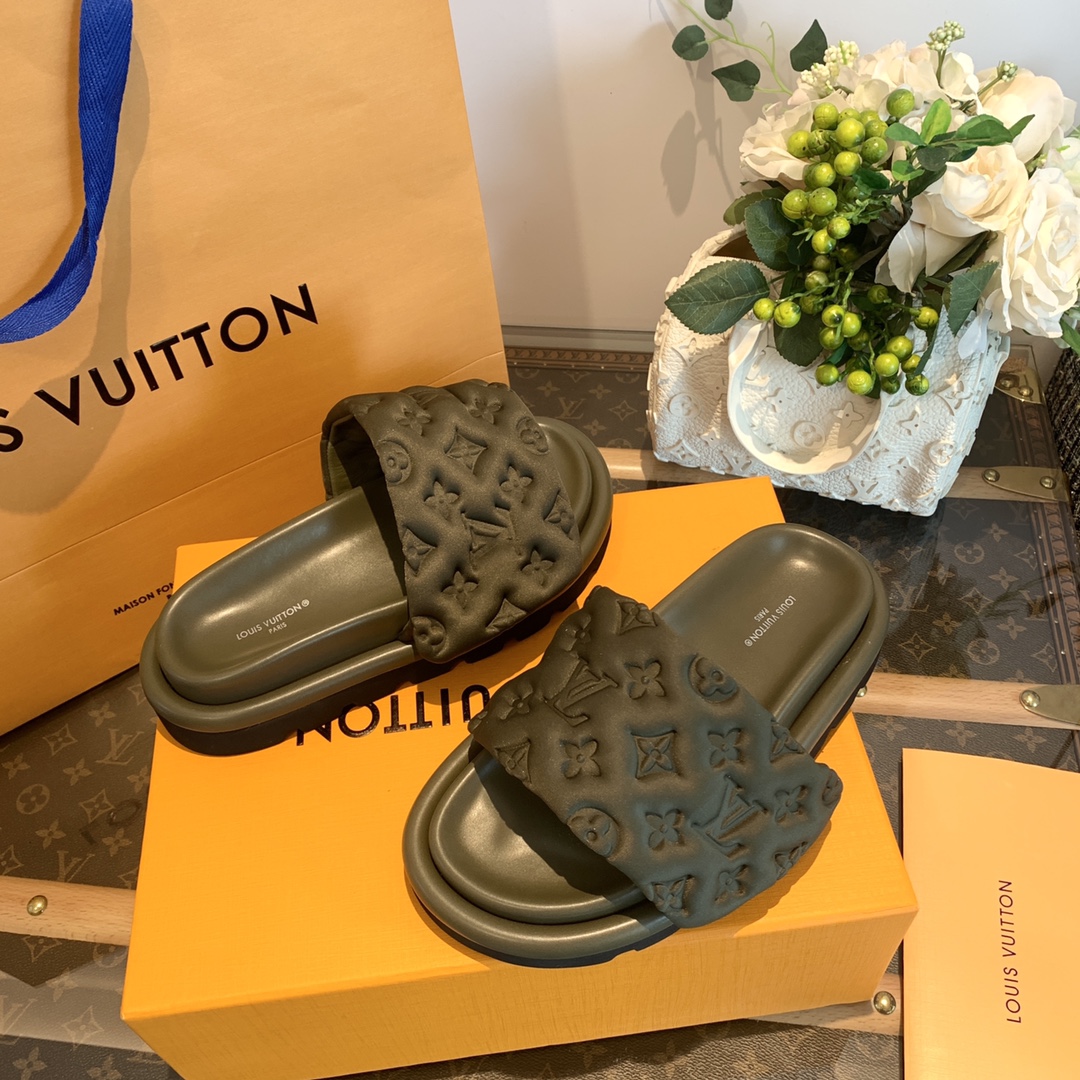 LV/路易威登   1v驴牌|𝟐𝟎𝟐𝟐春夏浮雕厚底 魔术贴拖鞋