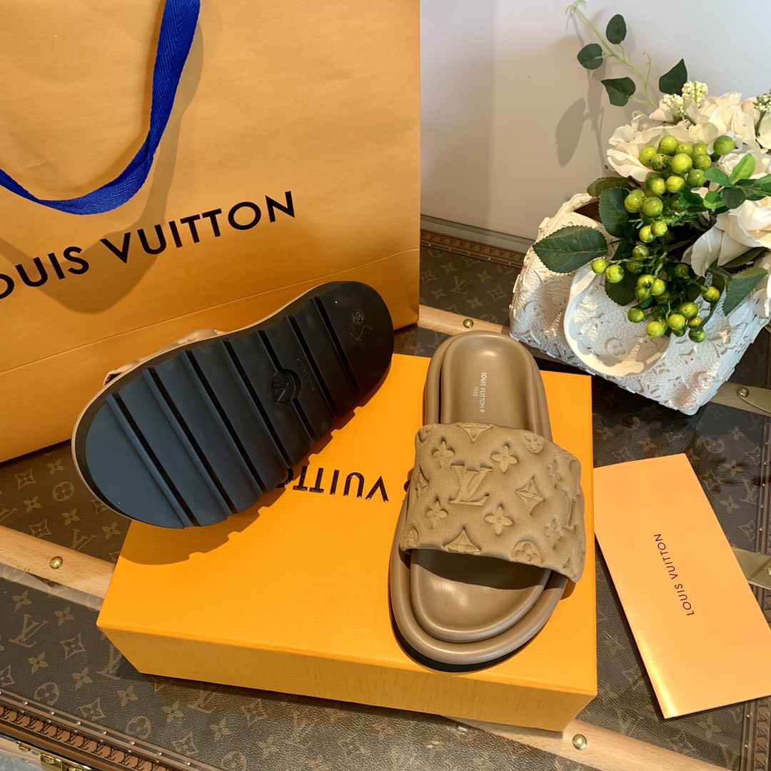 LV/路易威登   1v驴牌|𝟐𝟎𝟐𝟐春夏浮雕厚底 魔术贴拖鞋