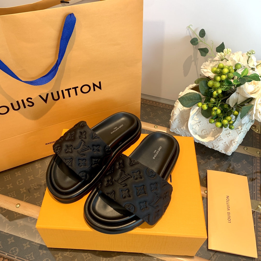 LV/路易威登   1v驴牌|𝟐𝟎𝟐𝟐春夏浮雕厚底 魔术贴拖鞋