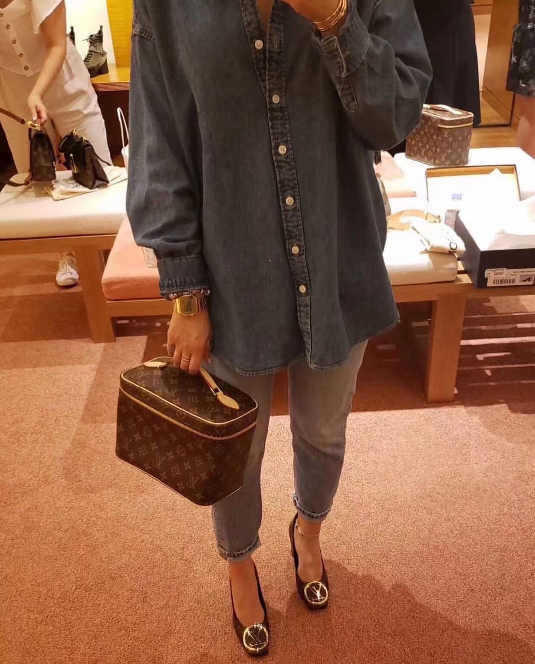 NO:176759,M42265 Makeup Bags A must-have for fairies.,,cosmetic bags & cases19860909M42265 化妆包 小仙女必备 .,,cosmetic bags & cases,Bag