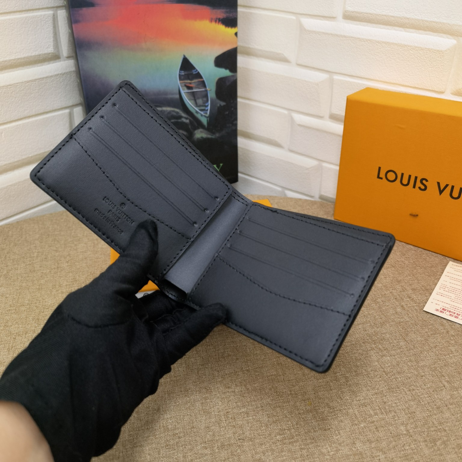 Leather Bifold Wallet - Example in Pocket