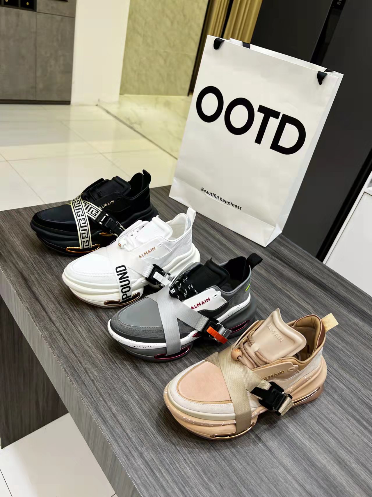 Fashionable Balmain Shoes: Top 11 Pieces for Modern Beauty and Comfort - 图片 9