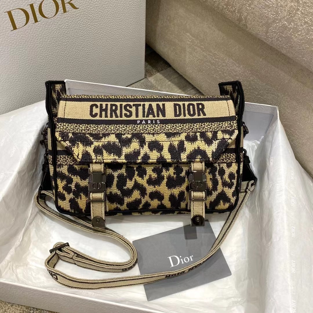 DIOR Camp Leopard Print Messenger Bag Buckle Detachable Shoulder Strap