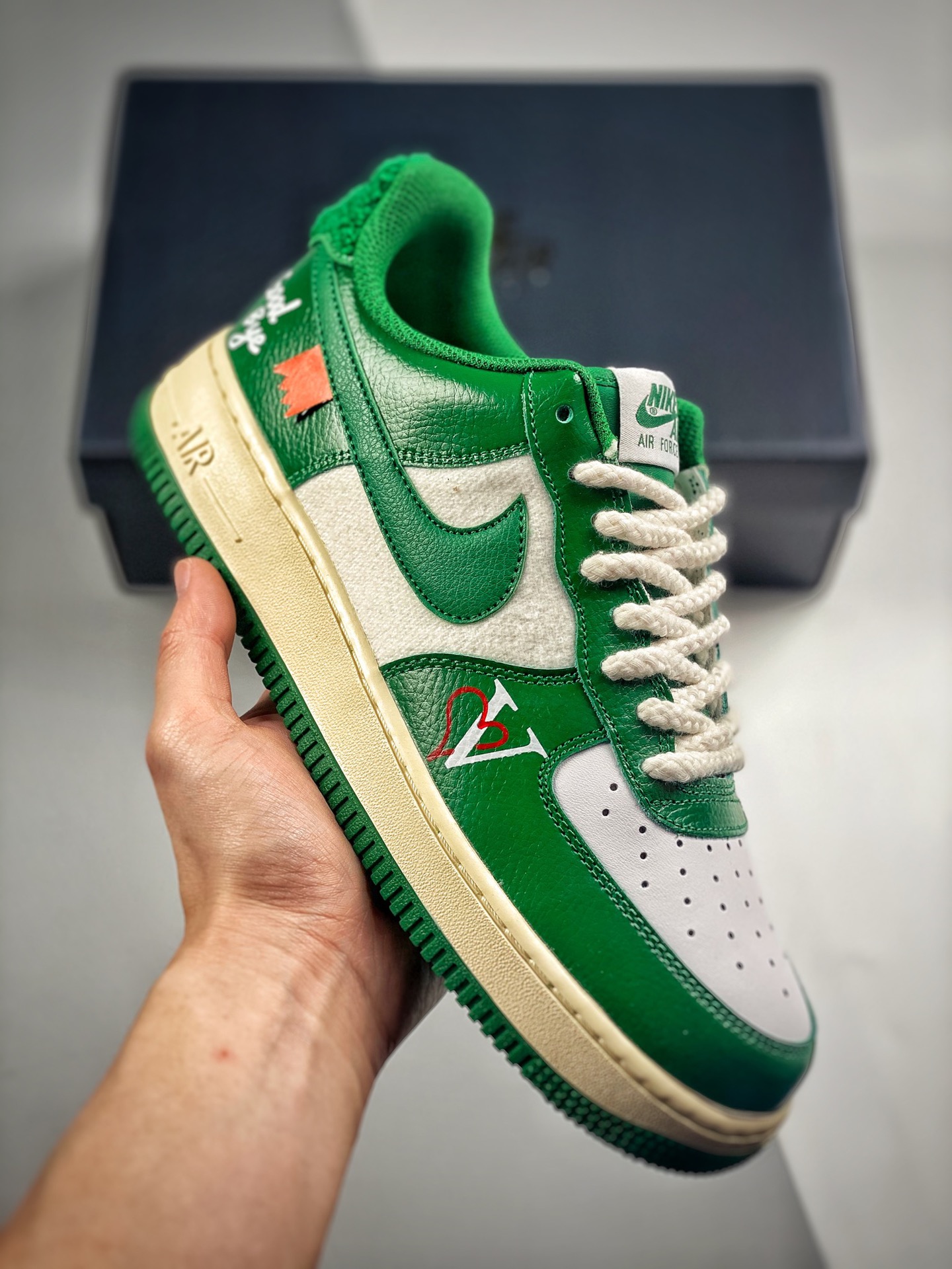 -3 Nike Air Force 1 Low '07 verde V Air Force 1 low top casual skate shoes, piel personalizada de fábrica, caja de zapa…