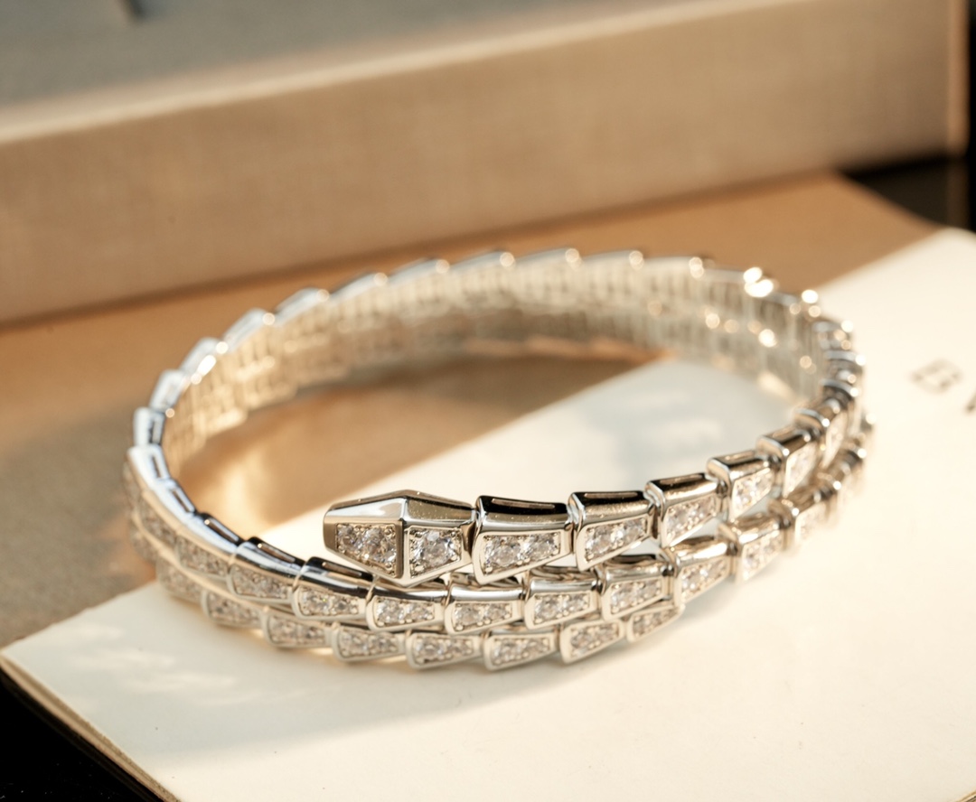 BVLGARI Bracelet Classique - Qualité Supérieure