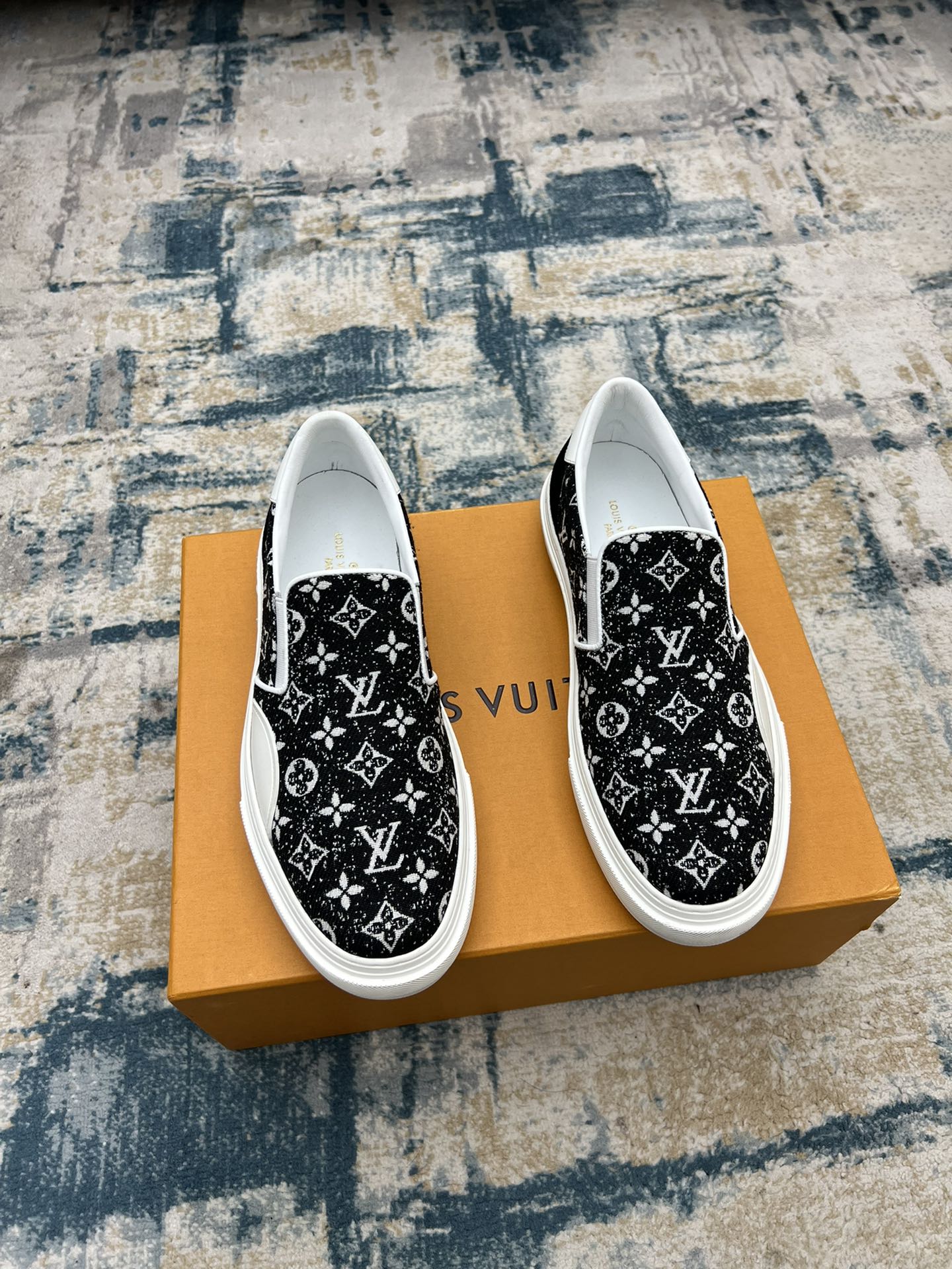 Louis Vuitton Casual Shoes Men Cowhide Denim Fashion Casual