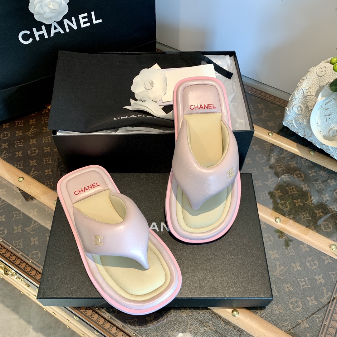 CHANEL香奈儿 小香𝟐𝟎𝟐𝟐春夏面包人字拖鞋